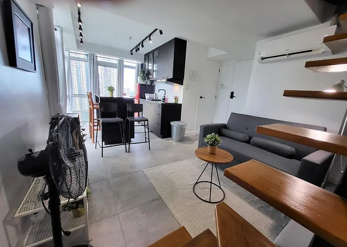 Muggle - Bonifacio Global Taguig Apartment *