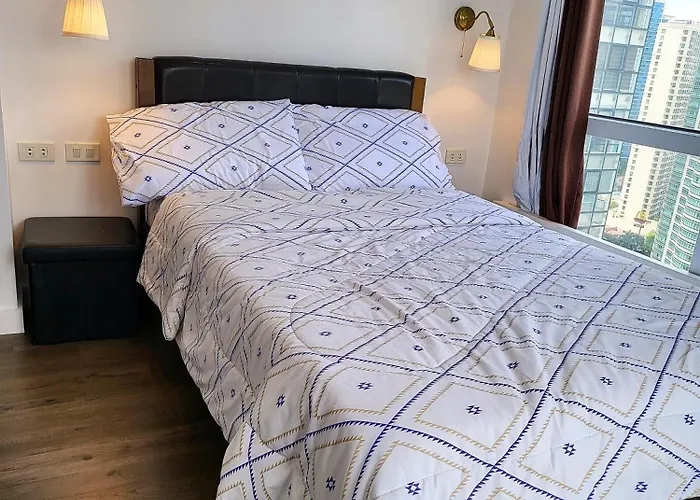 Muggle - Bonifacio Global Taguig Apartment